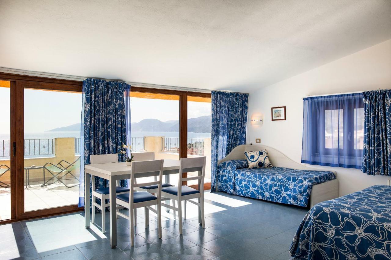 Hotel La Playa كالا غونوني المظهر الخارجي الصورة